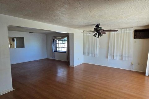 House in Holiday, Florida 2 bedrooms, 165.18 sq.m. № 1576584 - photo 18