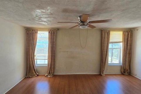 House in Holiday, Florida 2 bedrooms, 165.18 sq.m. № 1576584 - photo 24