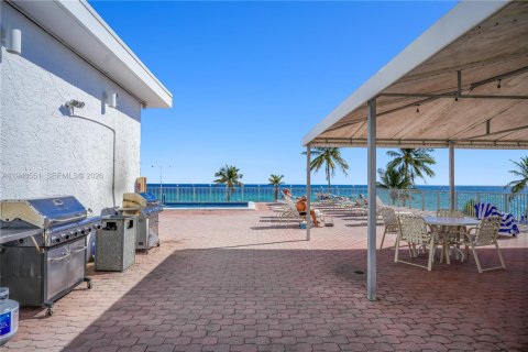 Condominio en venta en Hollywood, Florida, 1 dormitorio, 75.44 m2 № 2000511 - foto 18