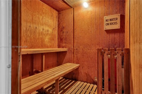 Condominio en venta en Hollywood, Florida, 1 dormitorio, 75.44 m2 № 2000511 - foto 20