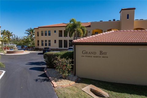 Condominio en venta en Punta Gorda, Florida, 2 dormitorios, 137.22 m2 № 2094093 - foto 14