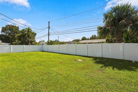 Casa en venta en Saint Petersburg, Florida, 2 dormitorios, 119.94 m2 № 2388248 - foto 25