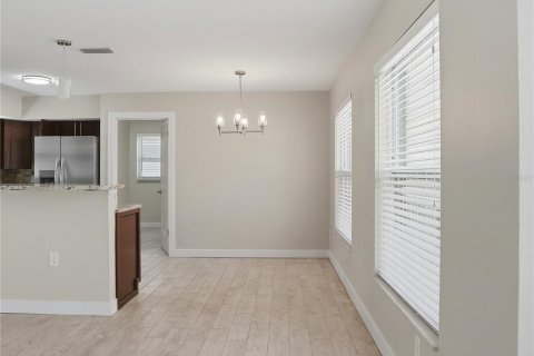 Casa en venta en Saint Petersburg, Florida, 2 dormitorios, 119.94 m2 № 2388248 - foto 14