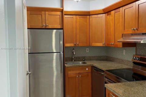 Copropriété à louer à Palmetto Bay, Floride: 2 chambres, 72.19 m2 № 1999208 - photo 13