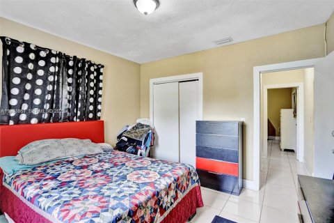 Casa en venta en Miami, Florida, 2 dormitorios, 78.97 m2 № 1992379 - foto 15