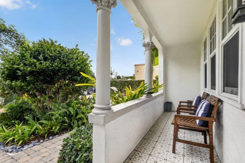 House in West Palm Beach, Florida 3 bedrooms, 152.64 sq.m. № 2184965 - photo 5