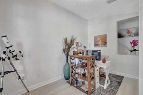 Touwnhouse à louer à Boca Raton, Floride: 2 chambres, 154.03 m2 № 2376374 - photo 7