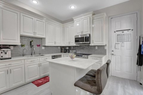 Touwnhouse à louer à Boca Raton, Floride: 2 chambres, 154.03 m2 № 2376374 - photo 12