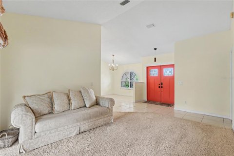 House in Plant City, Florida 4 bedrooms, 191.84 sq.m. № 2314846 - photo 4