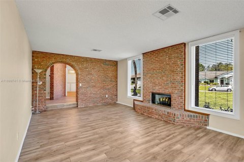 Купить виллу или дом в Киссимми, Флорида 3 спальни, 257.34м2, № 1955475 - фото 7