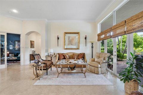 House in Davie, Florida 5 bedrooms, 346.15 sq.m. № 1750457 - photo 12