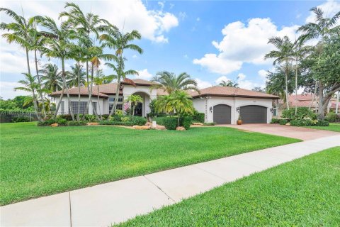 House in Davie, Florida 5 bedrooms, 346.15 sq.m. № 1750457 - photo 2