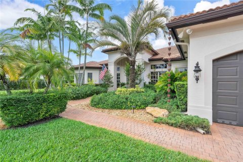 House in Davie, Florida 5 bedrooms, 346.15 sq.m. № 1750457 - photo 4