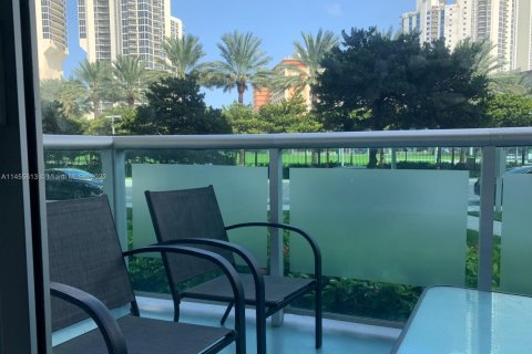 Condominio en venta en Sunny Isles Beach, Florida, 1 dormitorio, 93.37 m2 № 1938000 - foto 6