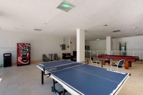 Copropriété à vendre à Sunny Isles Beach, Floride: 1 chambre, 93.37 m2 № 1938000 - photo 18