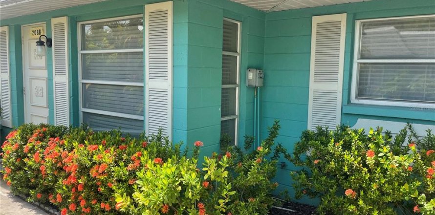 Apartment in Anna Maria, Florida 2 bedrooms, 163.51 sq.m. № 2236699