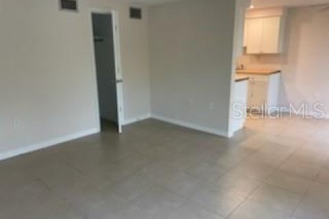 Apartment in Anna Maria, Florida 2 bedrooms, 163.51 sq.m. № 2236699 - photo 2