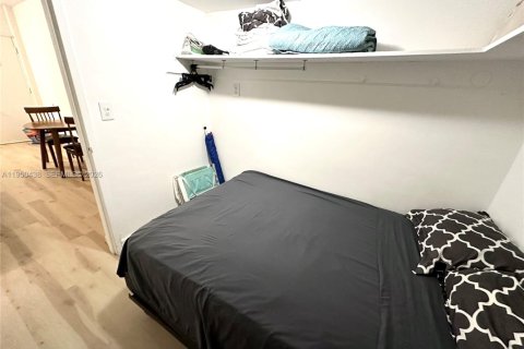 Купить кондоминиум в Халландейл-Бич, Флорида 1 спальня, 29.73м2, № 2005951 - фото 6