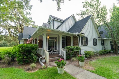 Villa ou maison à vendre à Cross City, Floride: 5 chambres, 283.44 m2 № 1916457 - photo 5