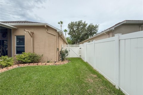 House in Riverview, Florida 4 bedrooms, 258.18 sq.m. № 1806639 - photo 29