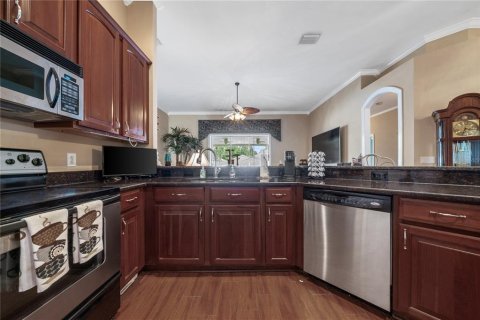 House in Riverview, Florida 4 bedrooms, 258.18 sq.m. № 1806639 - photo 5