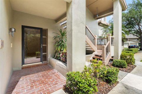 Condo in Palm Harbor, Florida, 3 bedrooms № 2201274 - photo 3