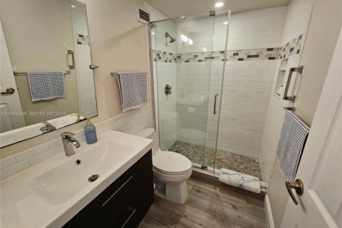 Copropriété à louer à Hollywood, Floride: 1 chambre, 77.57 m2 № 2029235 - photo 13