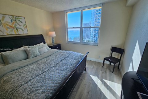 Copropriété à louer à Hollywood, Floride: 1 chambre, 77.57 m2 № 2029235 - photo 16
