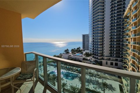 Copropriété à louer à Hollywood, Floride: 1 chambre, 77.57 m2 № 2029235 - photo 24