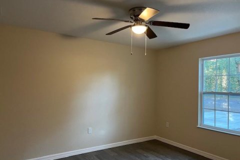 House in Summerfield, Florida 3 bedrooms, 104.52 sq.m. № 1724652 - photo 12