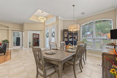 Villa ou maison à vendre à Valrico, Floride: 5 chambres, 341.42 m2 № 2397118 - photo 9