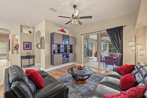 Villa ou maison à vendre à Valrico, Floride: 5 chambres, 341.42 m2 № 2397118 - photo 12
