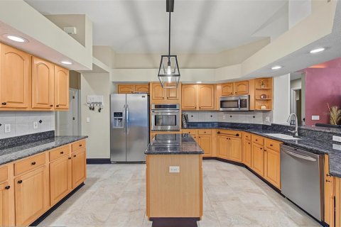 Villa ou maison à vendre à Valrico, Floride: 5 chambres, 341.42 m2 № 2397118 - photo 14