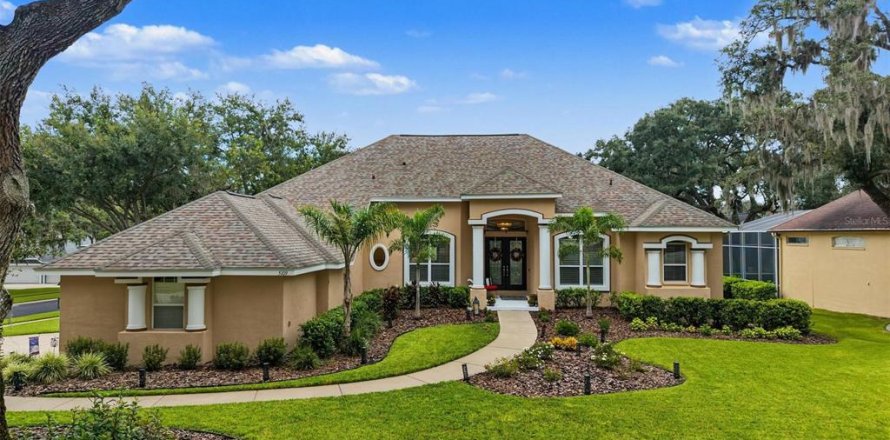 Villa ou maison à Valrico, Floride 5 chambres, 341.42 m2 № 2397118