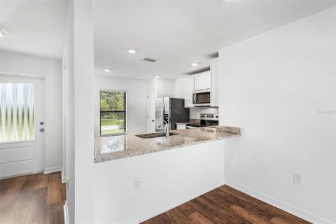 House in Port Charlotte, Florida 3 bedrooms, 117.99 sq.m. № 645946 - photo 5