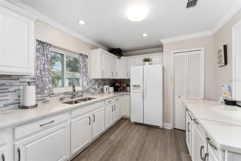 Villa ou maison à vendre à Orlando, Floride: 3 chambres, 132.94 m2 № 1514245 - photo 8