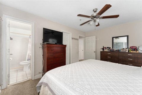 Villa ou maison à vendre à Orlando, Floride: 3 chambres, 132.94 m2 № 1514245 - photo 16