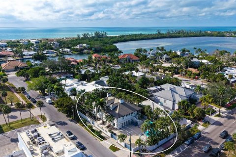 Casa en venta en Sarasota, Florida, 4 dormitorios, 431.53 m2 № 2131236 - foto 3