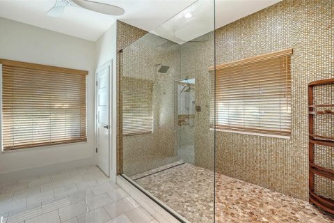 Casa en venta en Sarasota, Florida, 4 dormitorios, 431.53 m2 № 2131236 - foto 13