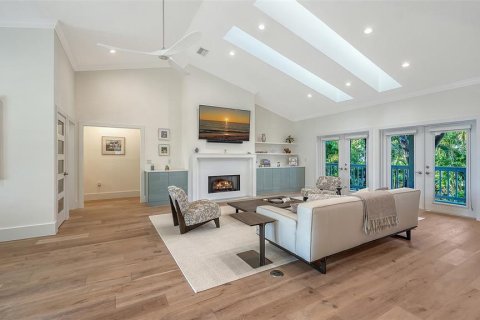 Casa en venta en Sarasota, Florida, 4 dormitorios, 431.53 m2 № 2131236 - foto 8
