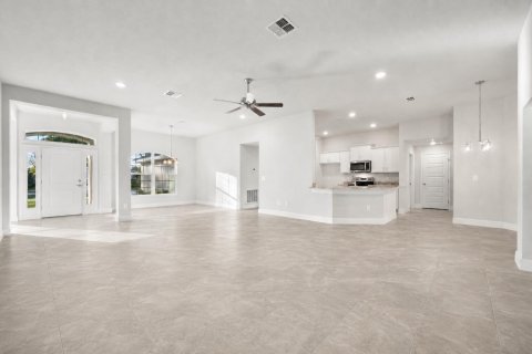 Villa ou maison à vendre à Port St. Lucie, Floride: 4 chambres, 210.42 m2 № 2087580 - photo 3