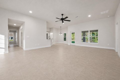 Villa ou maison à vendre à Port St. Lucie, Floride: 4 chambres, 210.42 m2 № 2087580 - photo 10