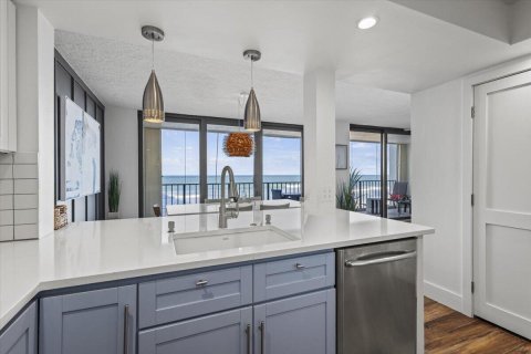 Copropriété à vendre à Jensen Beach, Floride: 2 chambres, 127.93 m2 № 2084831 - photo 11