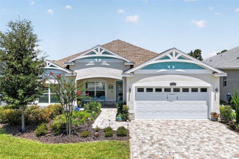 House in Oxford, Florida 3 bedrooms, 183.2 sq.m. № 2210089