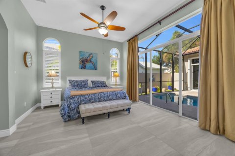 House in Vero Beach, Florida 4 bedrooms, 260.41 sq.m. № 2147363 - photo 17