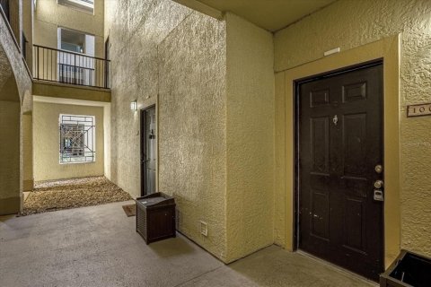 Condo in Lake Mary, Florida, 2 bedrooms  № 2224888