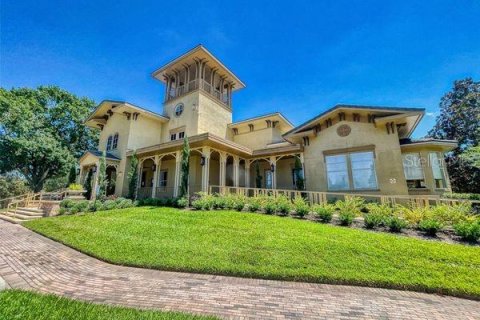 Condo in Lake Mary, Florida, 2 bedrooms № 2224888 - photo 2