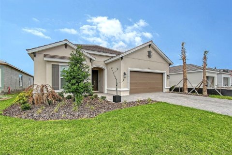House in Palmetto, Florida 3 bedrooms, 216.93 sq.m. № 1742759 - photo 2