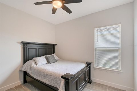 House in Palmetto, Florida 3 bedrooms, 216.93 sq.m. № 1742759 - photo 28
