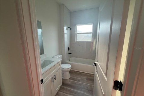 Casa en alquiler en Ocala, Florida, 4 dormitorios, 170.29 m2 № 1912100 - foto 5